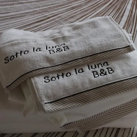 Sotto La Luna Bed & Breakfast